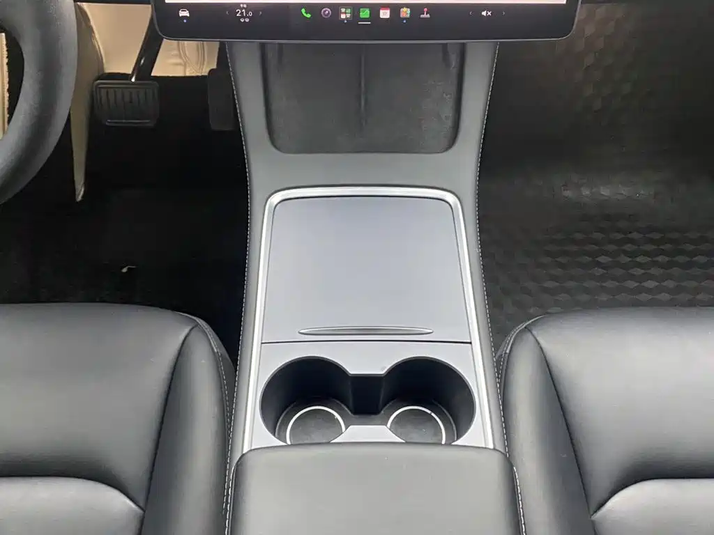 Tesla Model Y — фотографии объявления, Фото 26