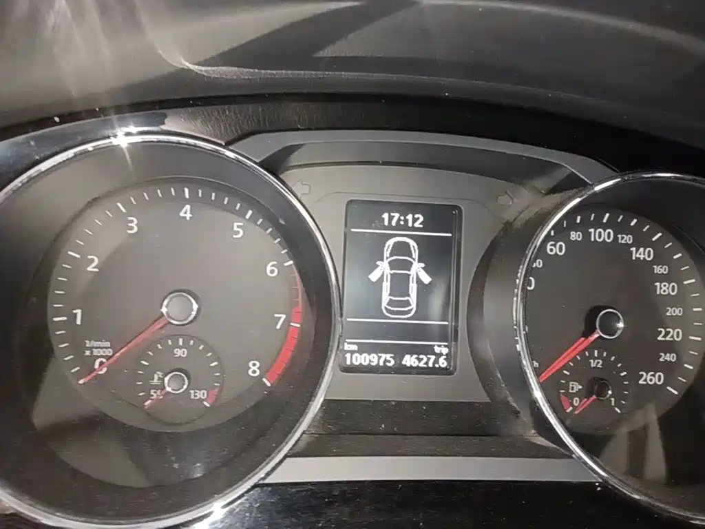 Volkswagen Sagitar — миниатюра 12