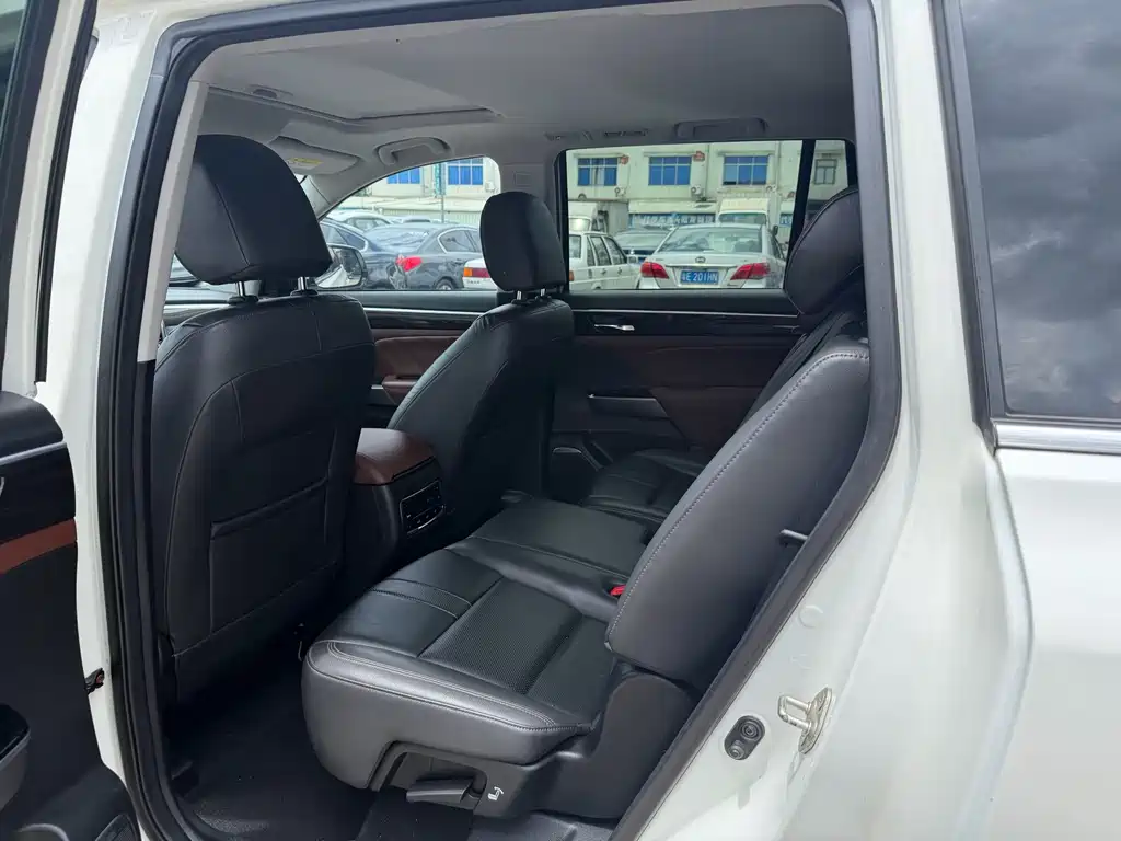 GAC Motor Trumpchi GS8 — миниатюра 8