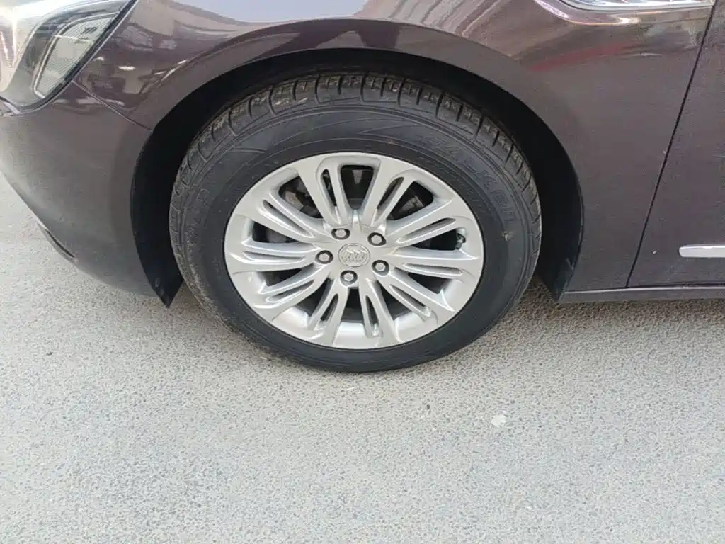 Buick LaCrosse — миниатюра 23