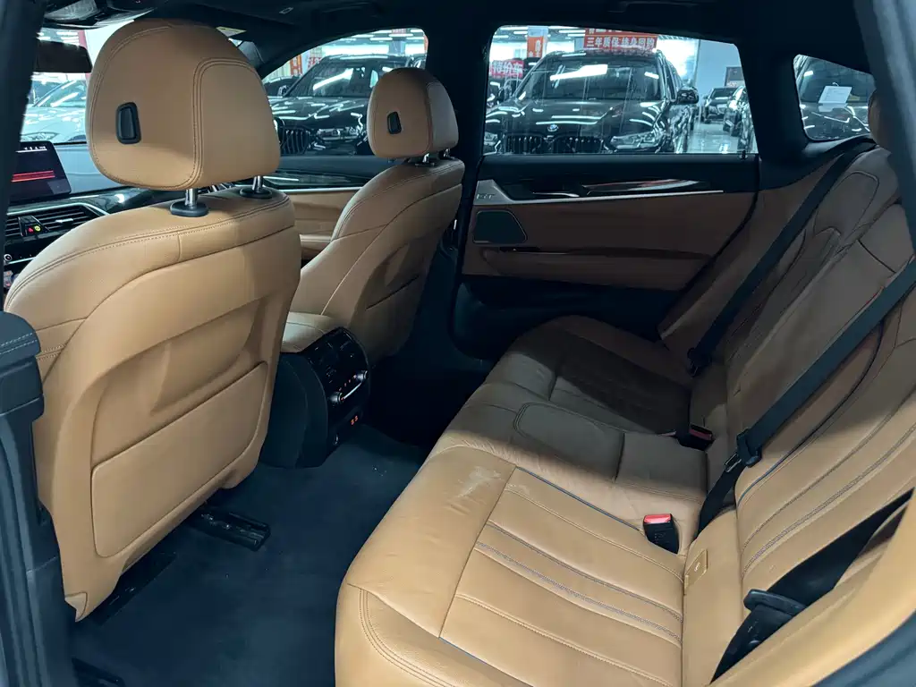 BMW 6 Series GT — миниатюра 10