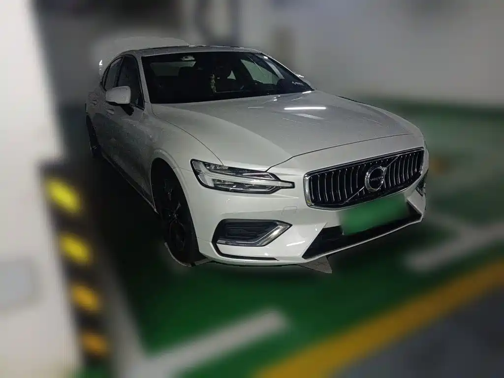 Volvo S60 — миниатюра 24