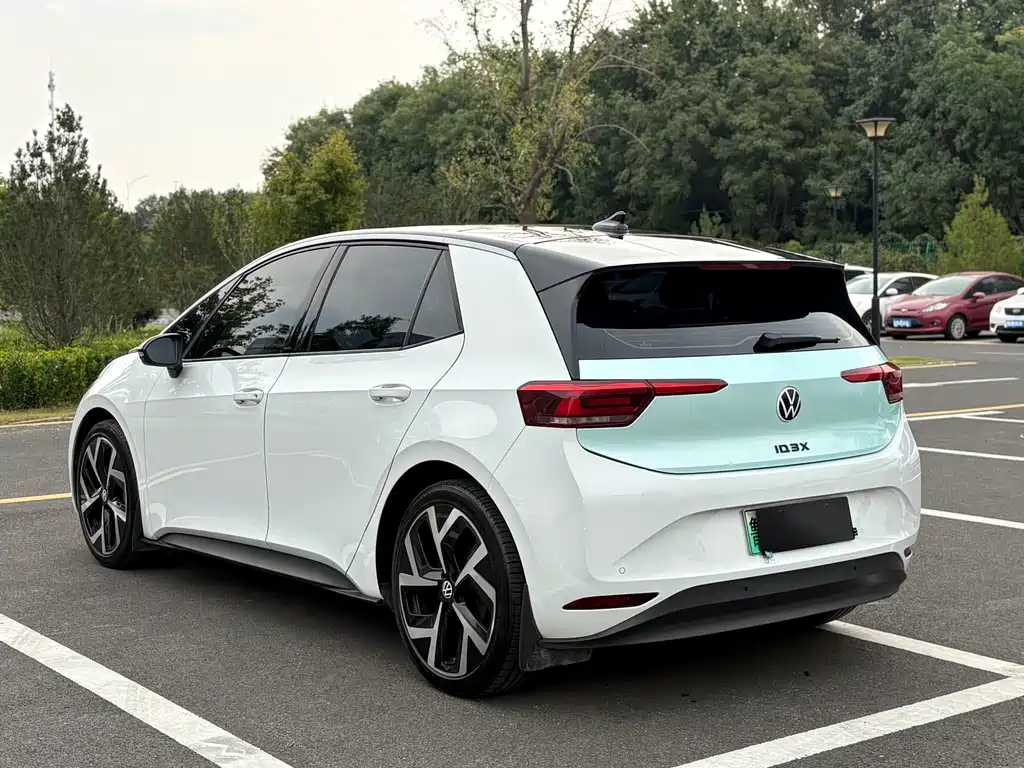 Volkswagen ID.3 — миниатюра 4