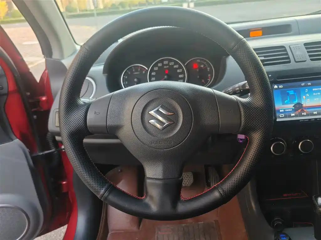 Suzuki Swift — миниатюра 14