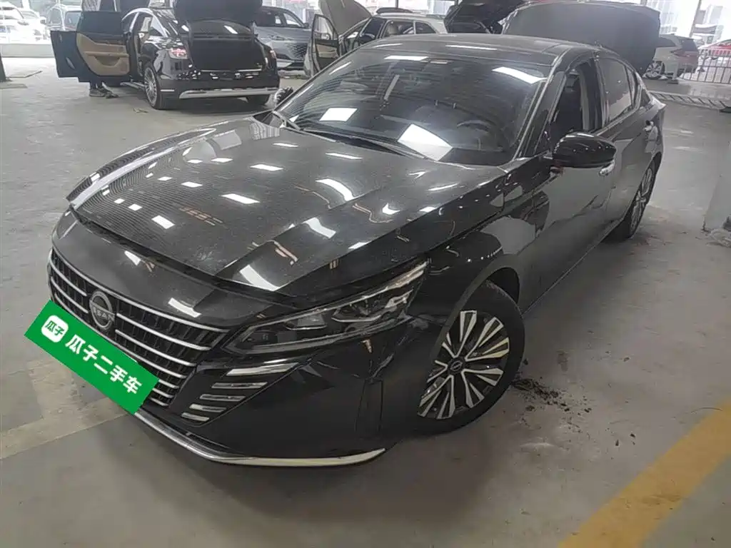 Купить Nissan Teana