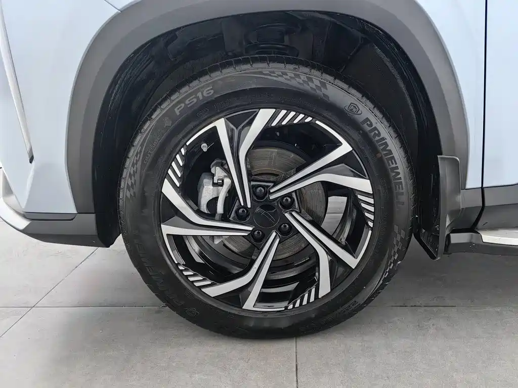 Geely Boyue — миниатюра 17