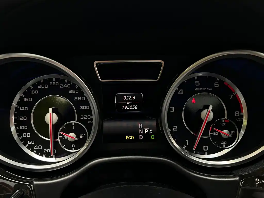 Mercedes-Benz GL-Class AMG — миниатюра 6