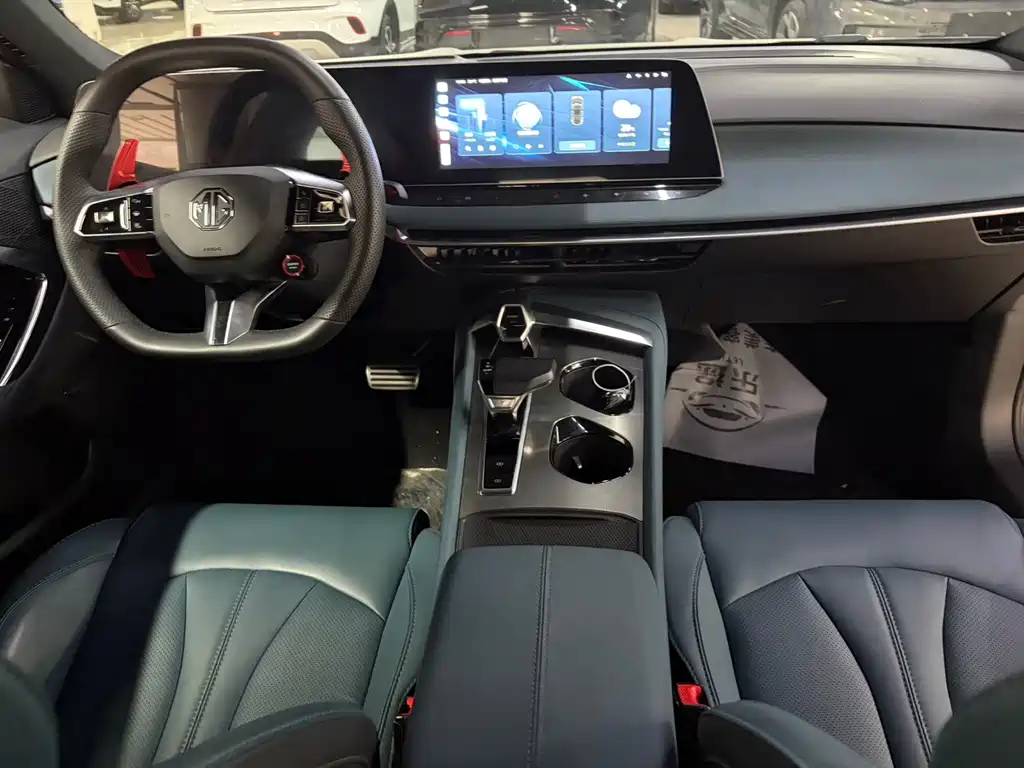 MG 7 2023 1.5T DCT Luxury