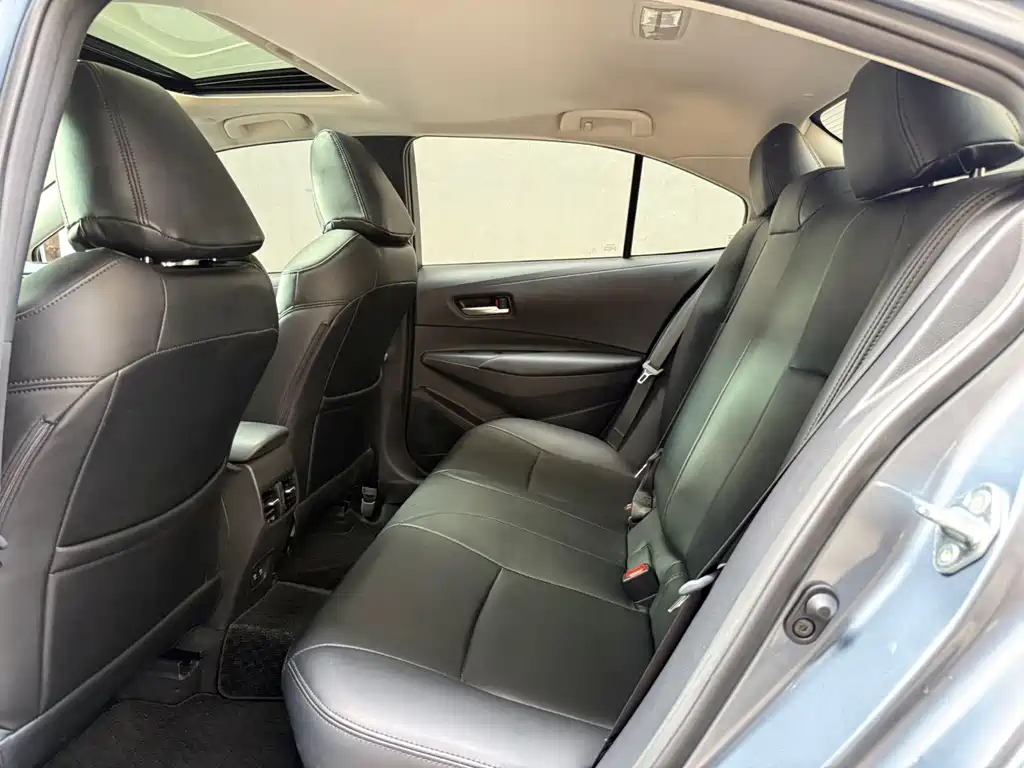 Toyota Corolla — миниатюра 10