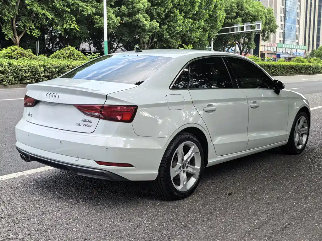 Audi A3 2019 Limousine 35 TFSI VI
