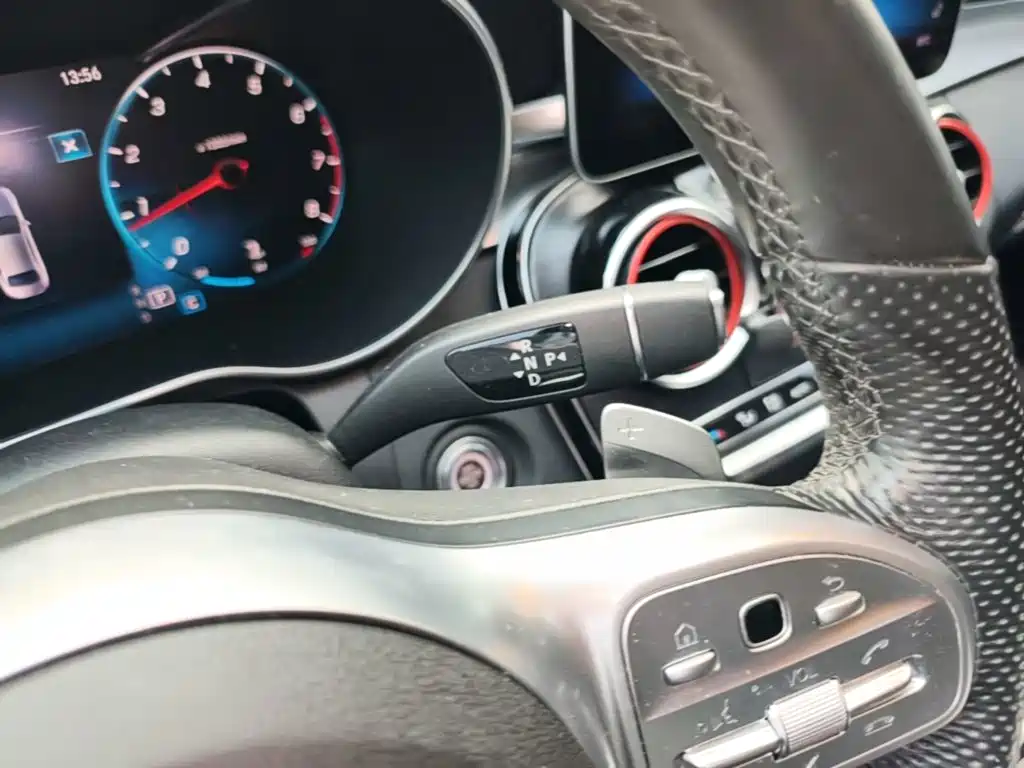 Mercedes-Benz C-Class — миниатюра 14