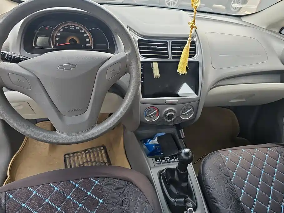 Chevrolet Sail — миниатюра 12