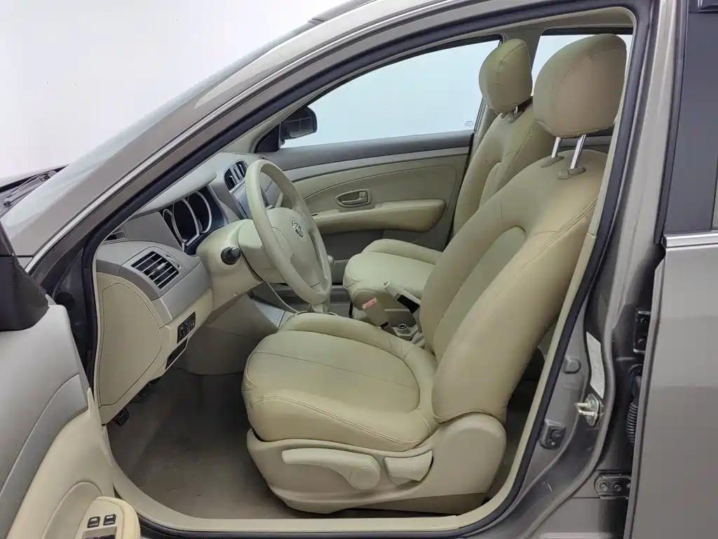 Nissan Sylphy — миниатюра 10