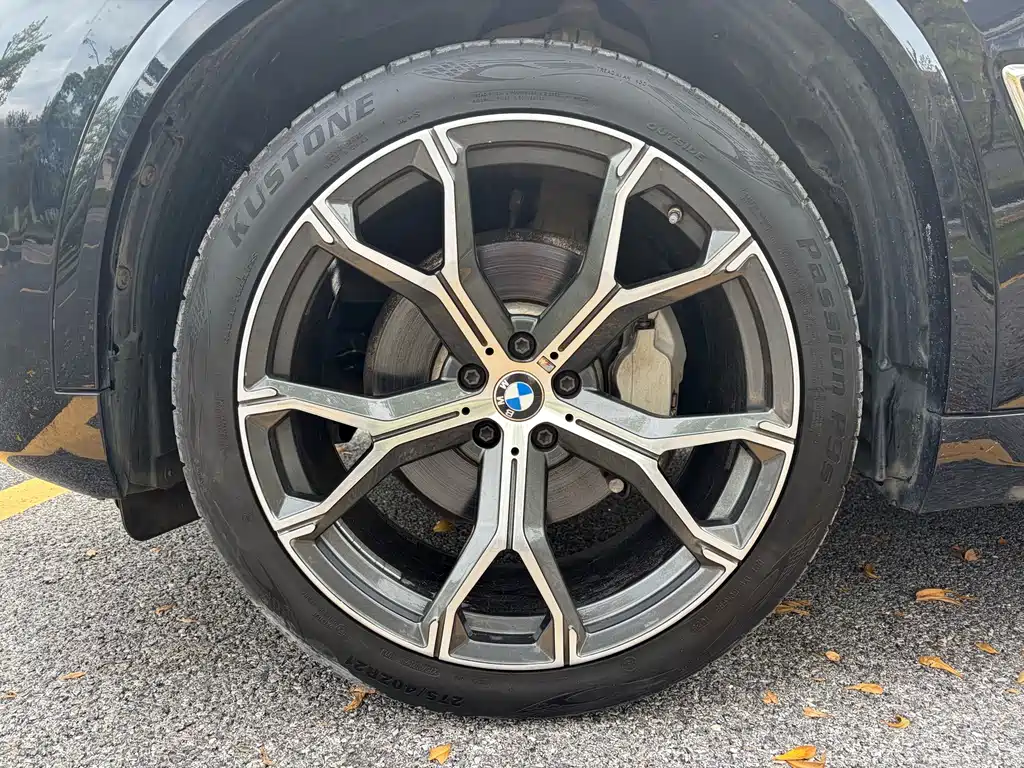 BMW X5 2022 xDrive 30Li M Sport