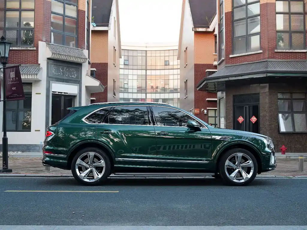 Bentley Bentayga — фотографии объявления, Фото 7