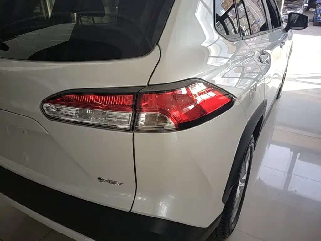 Toyota Corolla Cross — миниатюра 8