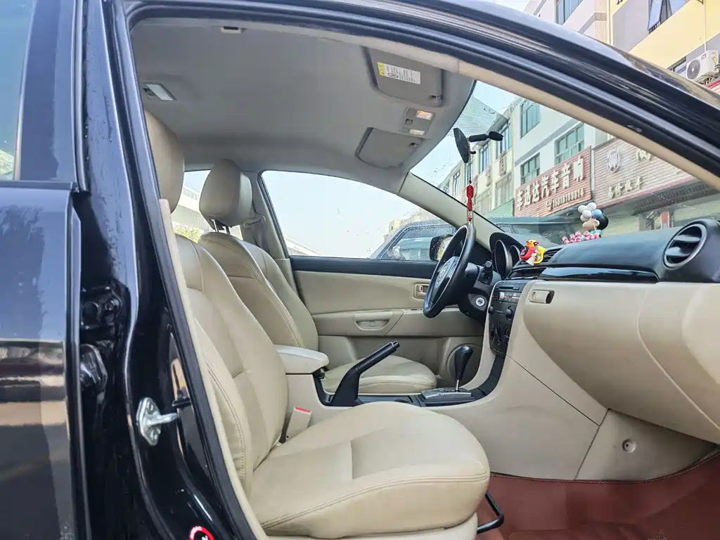 Mazda Mazda3 2007 1.6L AT