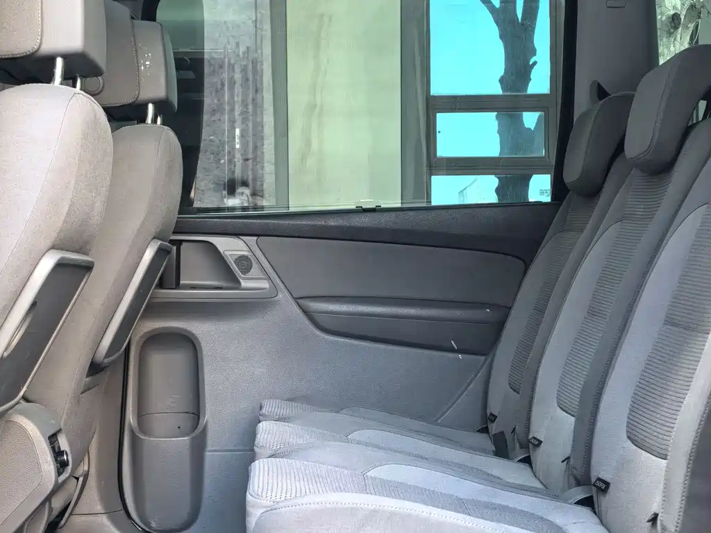Volkswagen Xia 2016 280TSI 7 мест