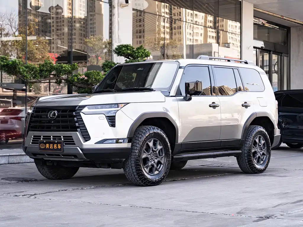 Lexus GX