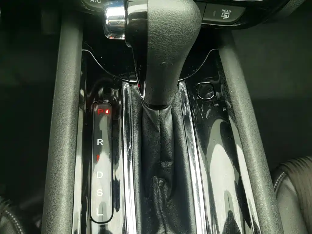 Honda Vezel — миниатюра 13