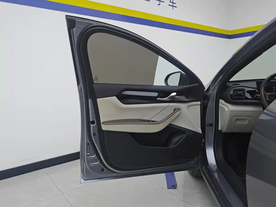 BYD Qin PLUS — миниатюра 7