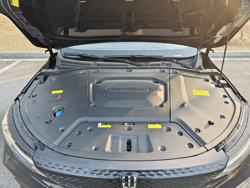 SKYWORTH AUTO TIANMEI AUTOMOBILE ET5