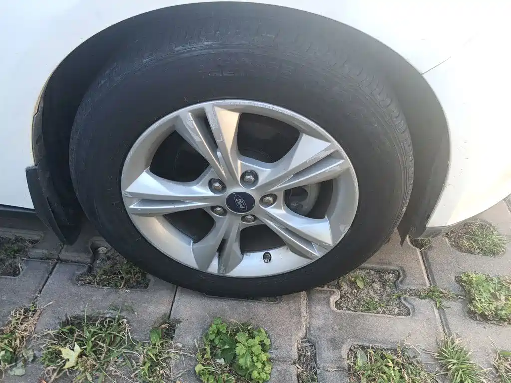 Ford Focus — миниатюра 9