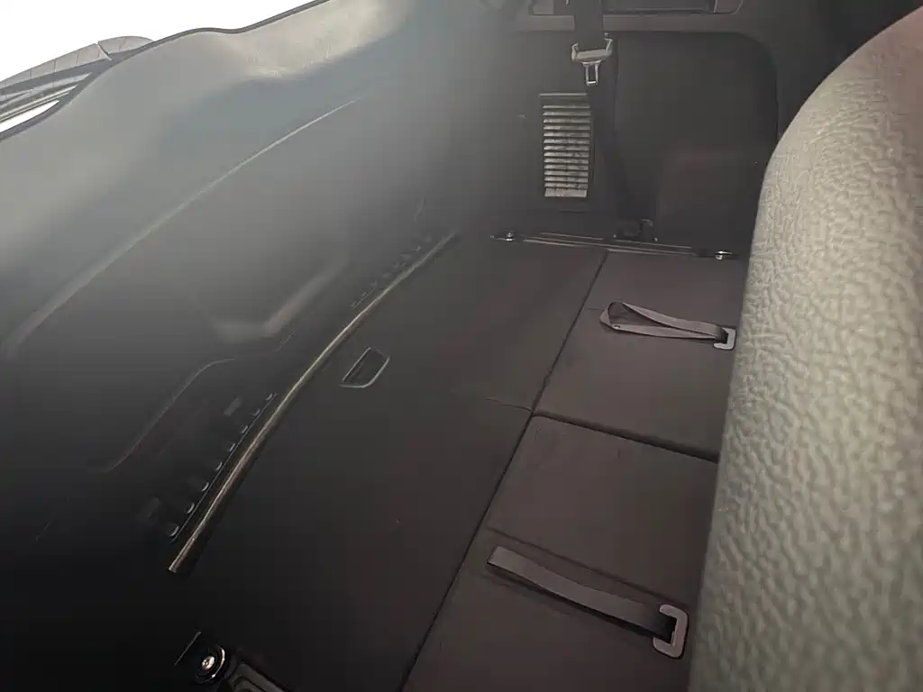 Land Rover Discovery Sport — миниатюра 14