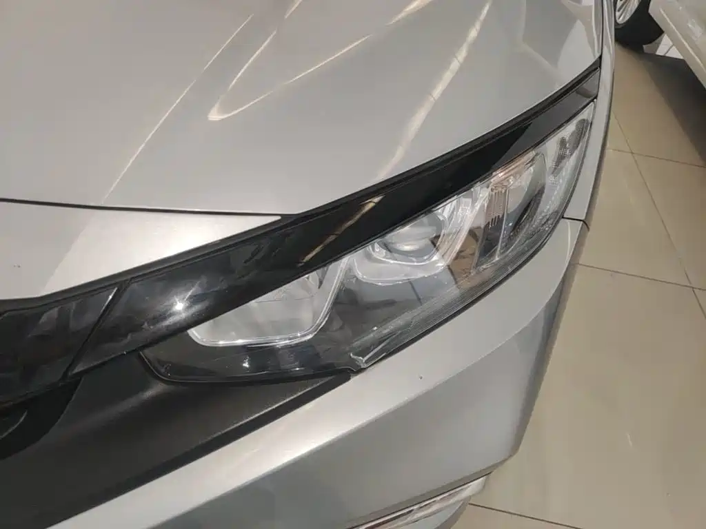 Honda Civic — миниатюра 24