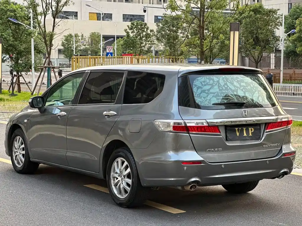 Honda Odyssey — миниатюра 5