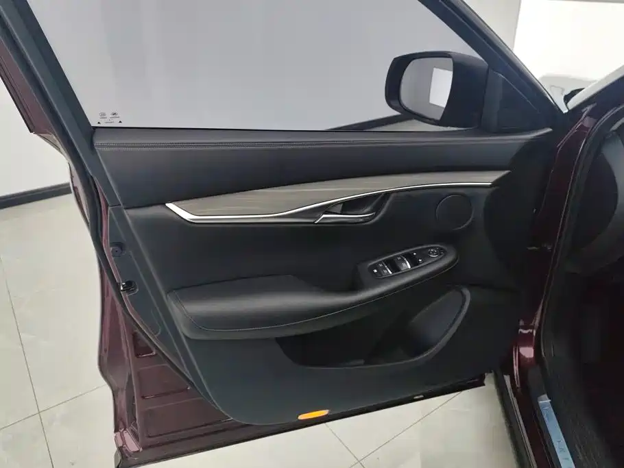 Infiniti QX50 — миниатюра 7