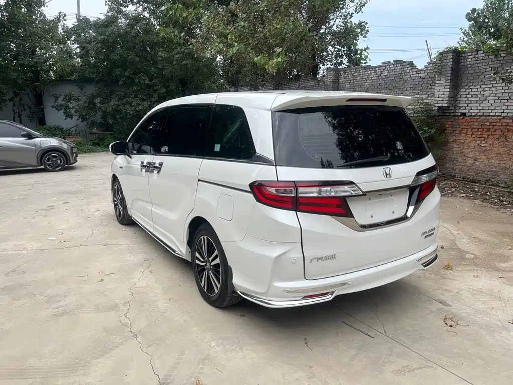 Honda Odyssey — миниатюра 9