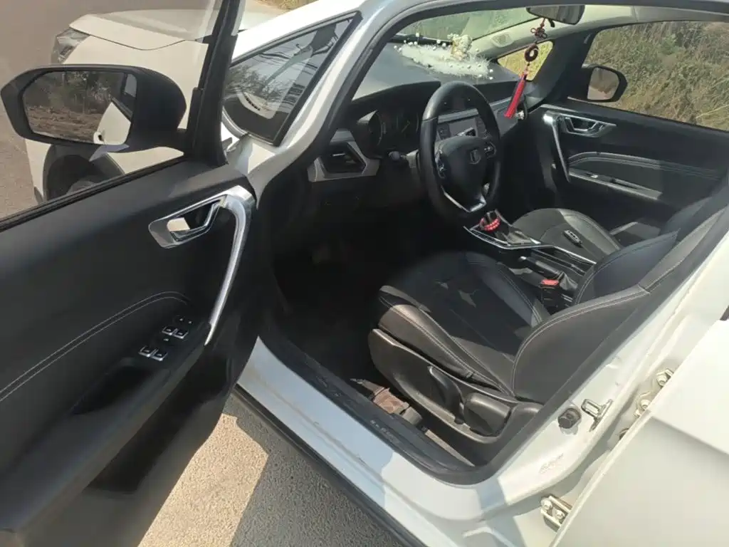 Geely Vision X3 — миниатюра 16