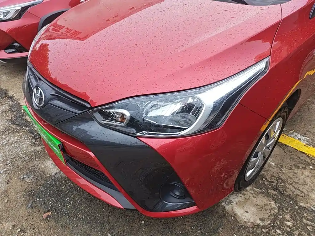 Toyota Yaris L — миниатюра 24