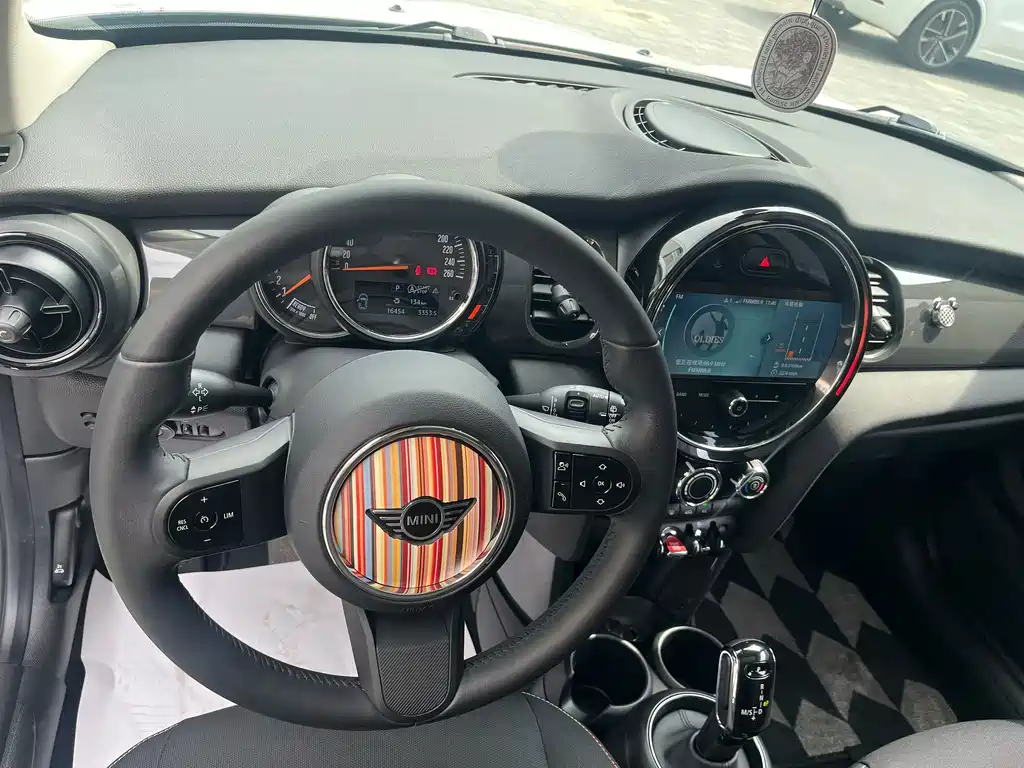 MINI Mini — миниатюра 12