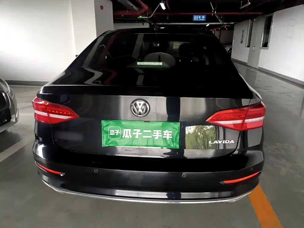 Volkswagen Lavida — миниатюра 6