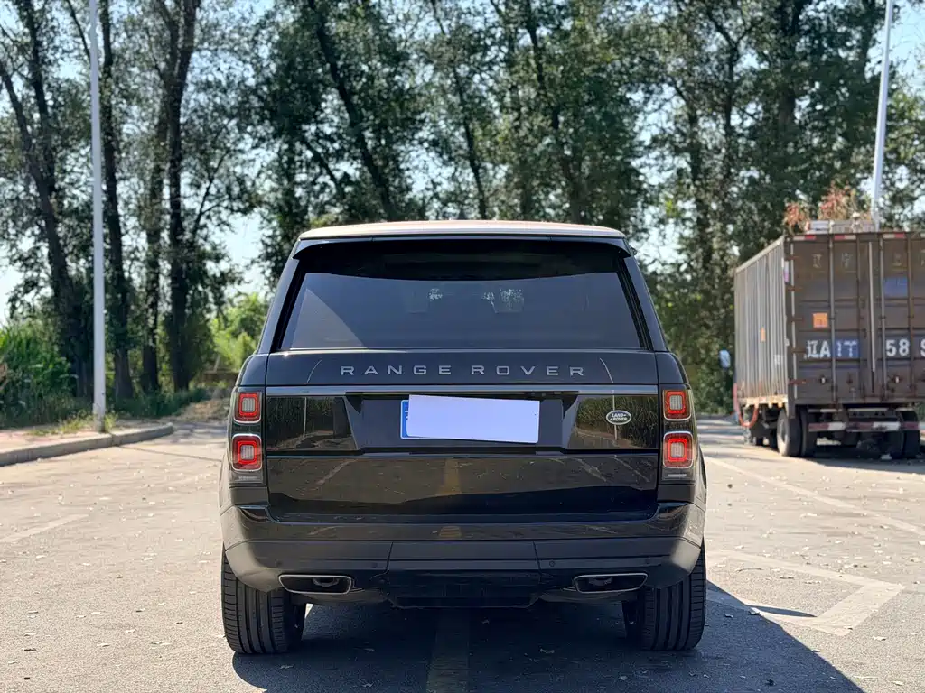 Land Rover Range Rover — миниатюра 13