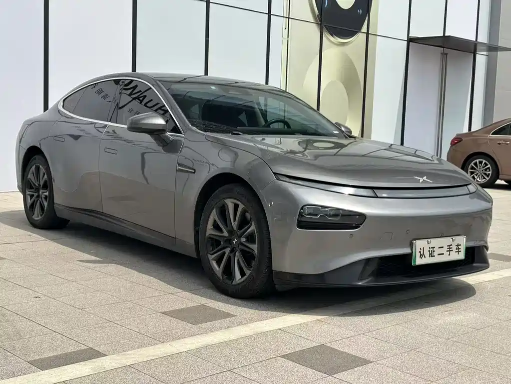 XPeng P7 — миниатюра 3