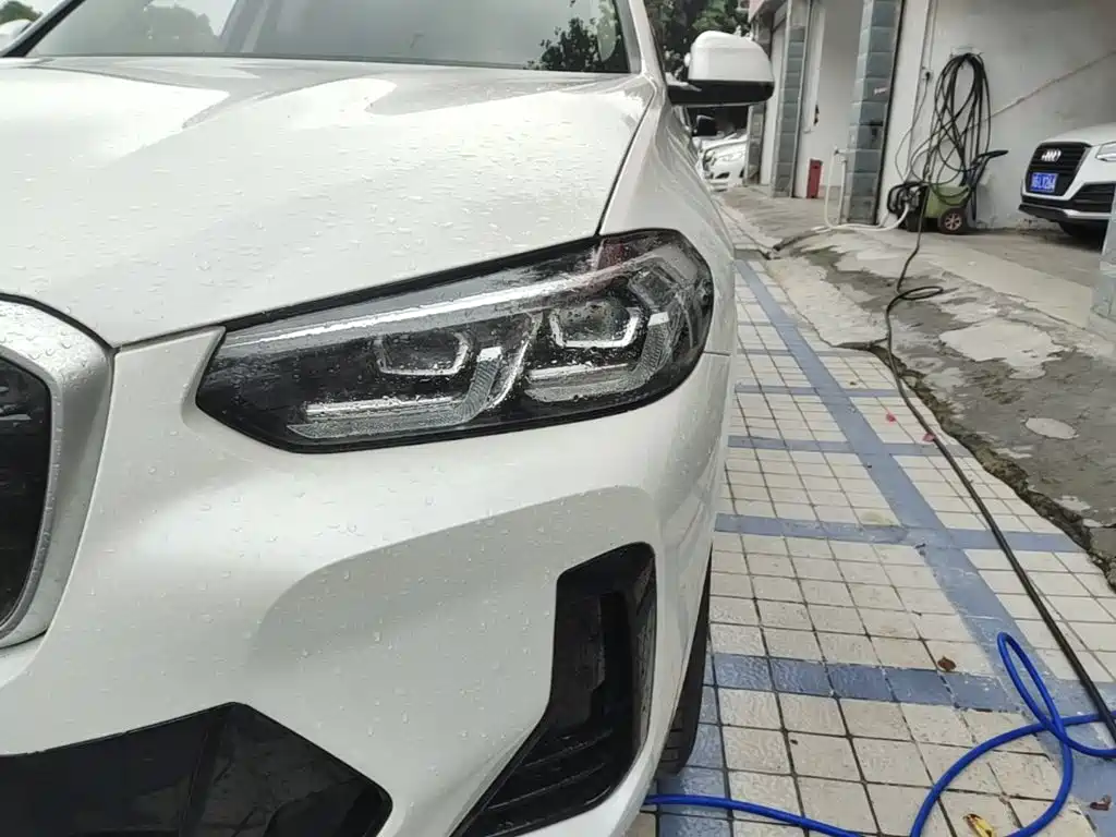 BMW iX3 — миниатюра 24