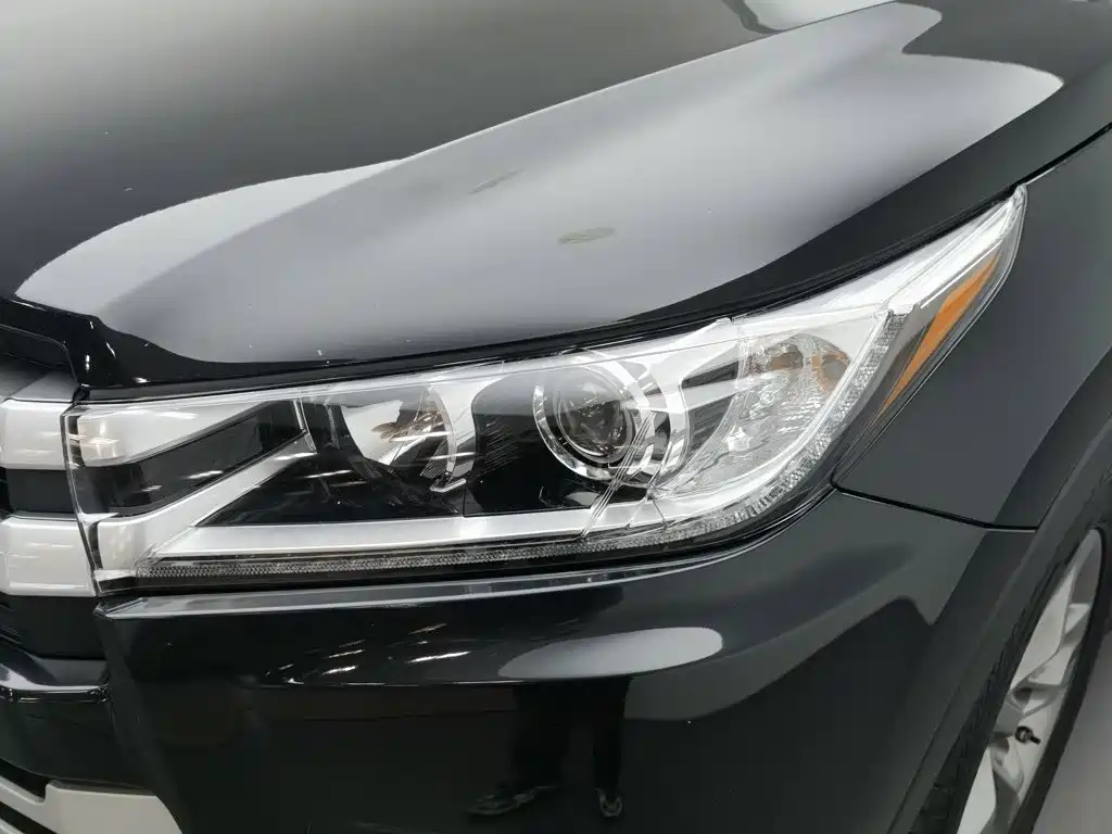 Toyota Highlander — миниатюра 7