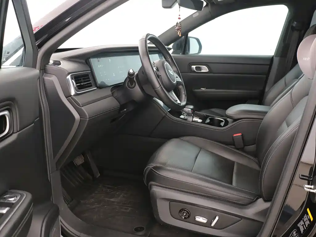 Li Auto Li ONE — миниатюра 5