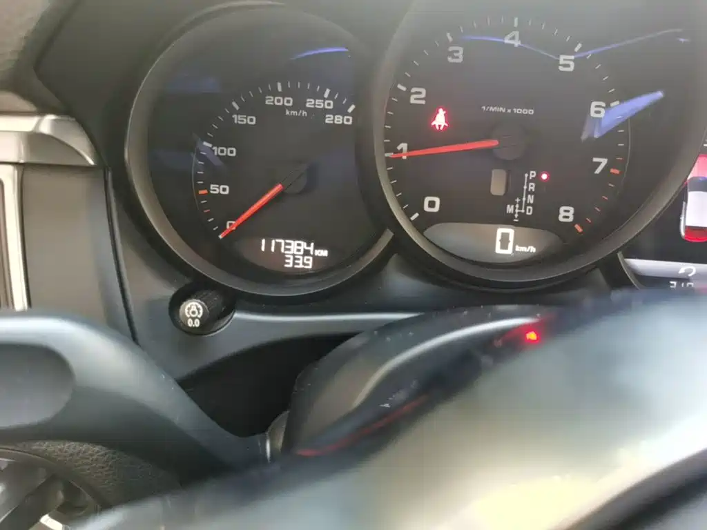 Porsche Macan — миниатюра 17