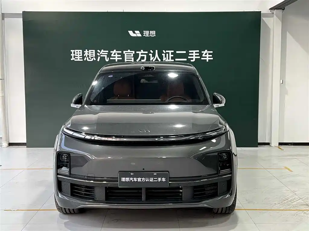Li Auto L8 2025 Ultra