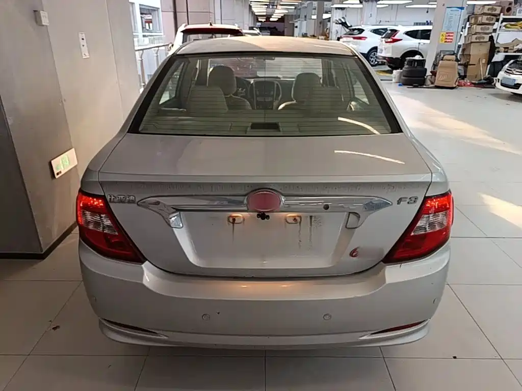BYD F3 — миниатюра 6