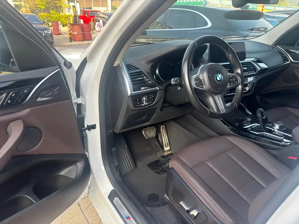 BMW X3 — миниатюра 9