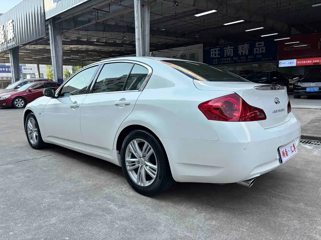 Infiniti G — миниатюра 15