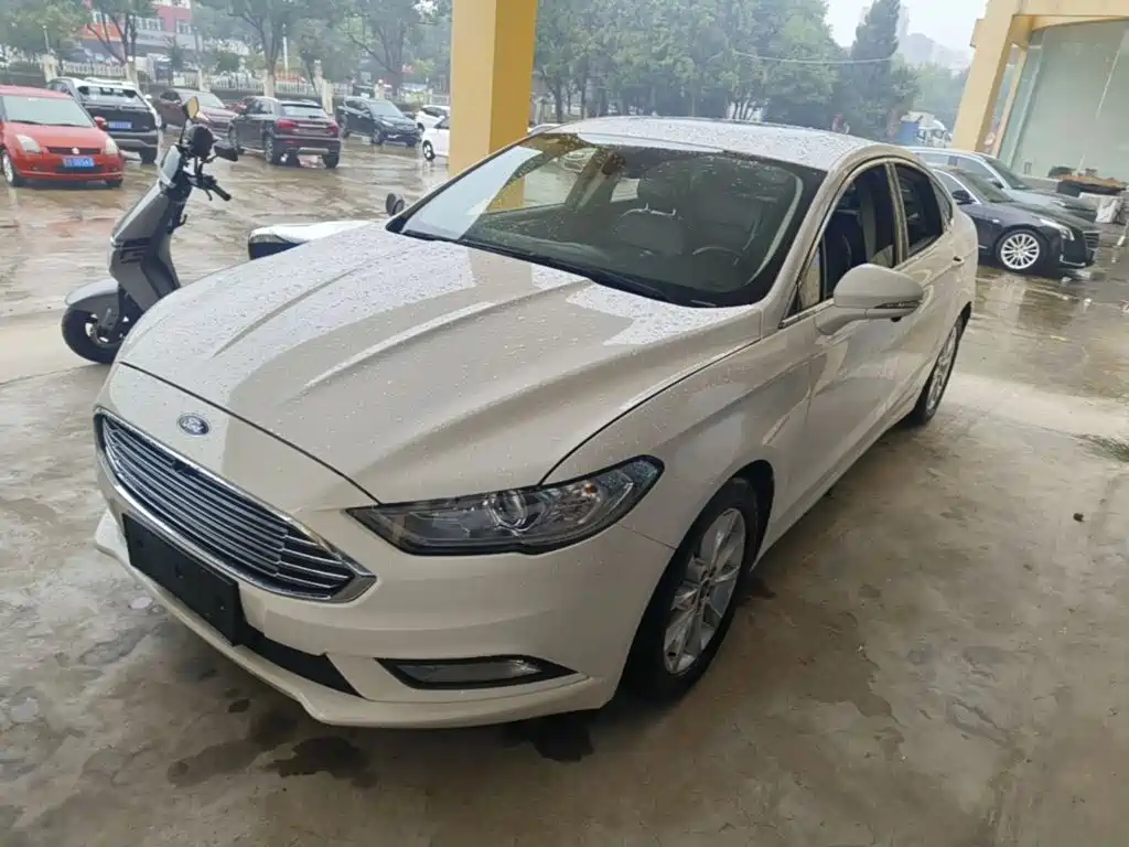Ford Mondeo — миниатюра 2