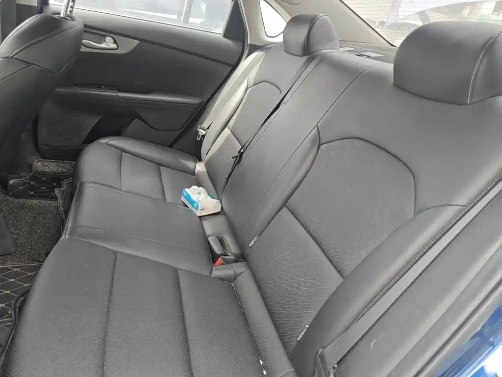 Kia K3 — миниатюра 14