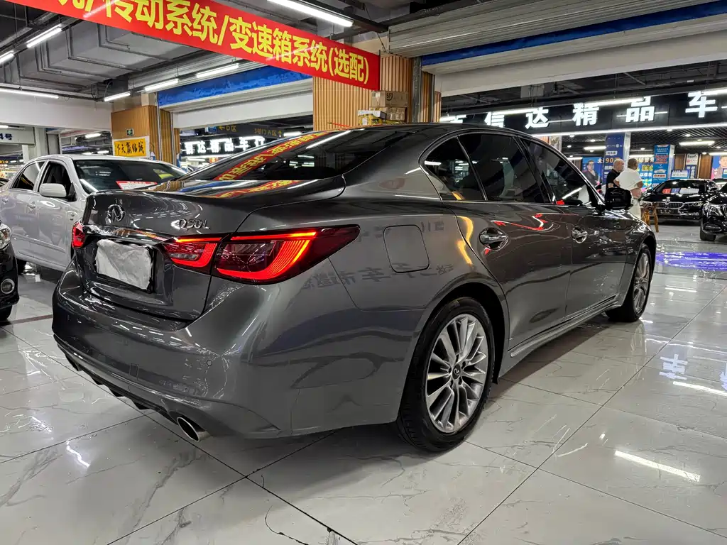 Infiniti Q50L — миниатюра 10