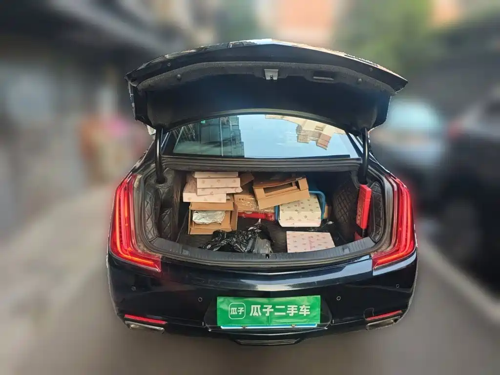 Cadillac XTS — миниатюра 10
